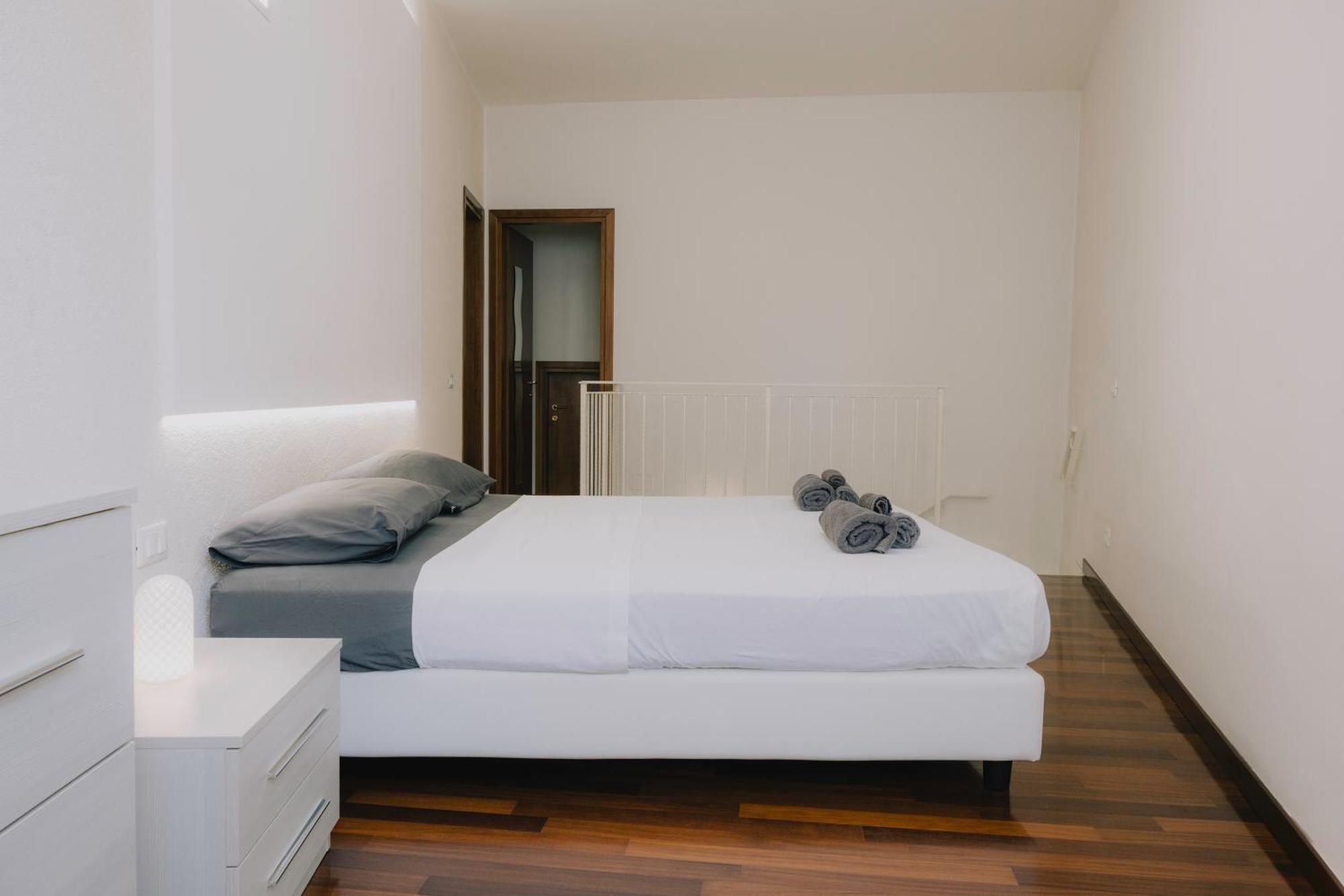 Cavour Luxury Apartments Βερόνα Εξωτερικό φωτογραφία